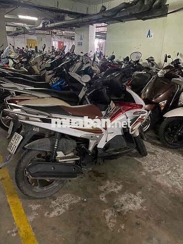 Honda Air Blade Trắng đen Fi 2011