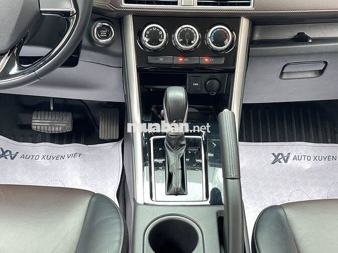 Mitsubishi Xpander Cross 2021 Trắng