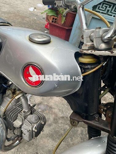 Honda SS50M màu Đen