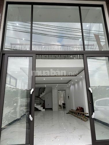 Bán nhà mặt đường số nhà 208 Tam Trinh, diện tích 53 m2 x 7 tầng, MT 4