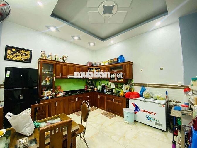 Gò Vấp, an hội đông, hẻm xe hơi, 3 tầng, 4pn, nhà mới,HXH, giá 5.9 tỷ
