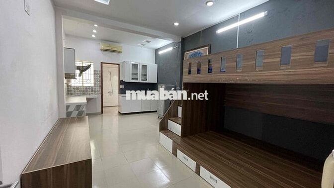 PHÒNG FULL NỘI THẤT 45M CHÍNH CHỦ 35.104XVNT P17.BT ***
