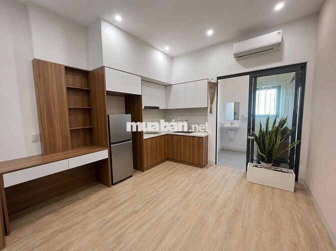 HOT - Cho thuê căn hộ studio ngay số 131 Thái Thị Bôi