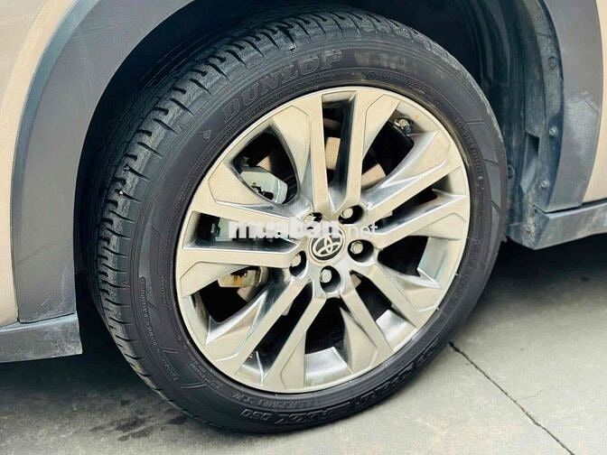 Toyota Innova Hybrid 2024, lướt 17.051 km(t/ lương