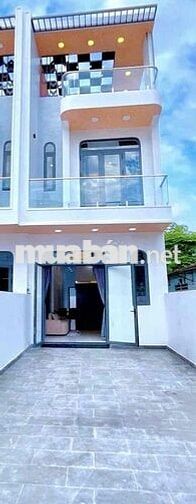 CHO THUÊ NHÀ MỚI 100% 3PHÒNG NGỦ SÂN ĐẬU 2 Ô TÔ HẺM LÊ HỒNG PHONG