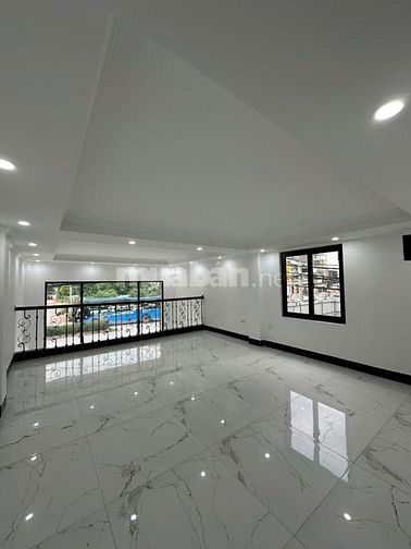 Bán nhà mặt đường số nhà 208 Tam Trinh, diện tích 53 m2 x 7 tầng, MT 4