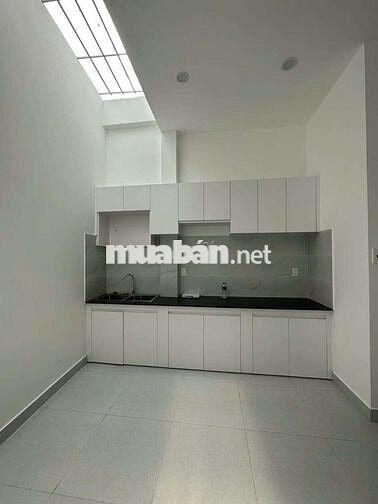 Nhà mới 2 tầng 53m2 hẻm 8m đường tỉnh lộ 10