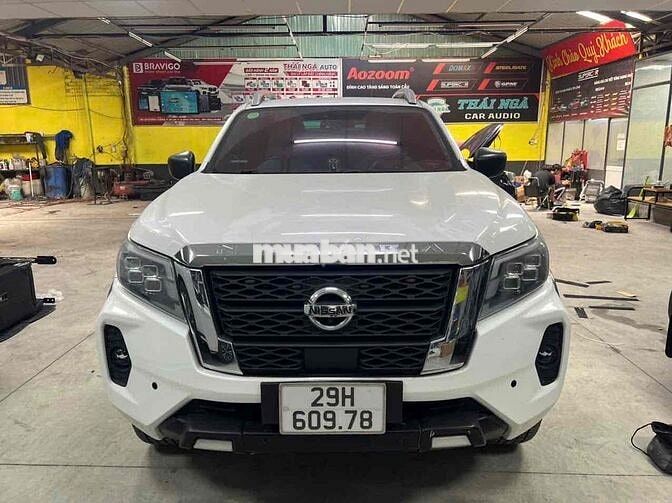 Nissan Navara 2022 EL Trắng