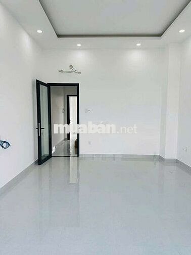 Nhà mới 2 tầng 53m2 hẻm 8m đường tỉnh lộ 10
