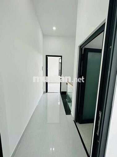 Nhà mới 2 tầng 53m2 hẻm 8m đường tỉnh lộ 10