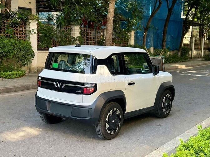 VF3 Plus Trắng giao ngay