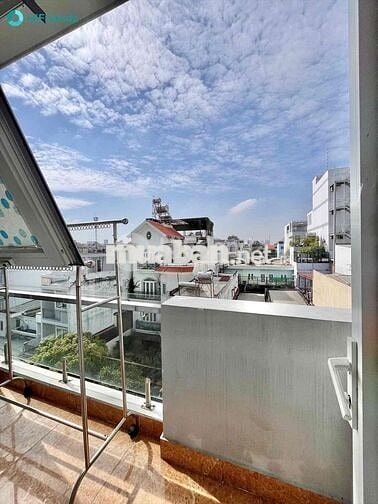 Phòng Duplex có gác 27m2 có ban công giá rẻ gần Lotte mart quận 7