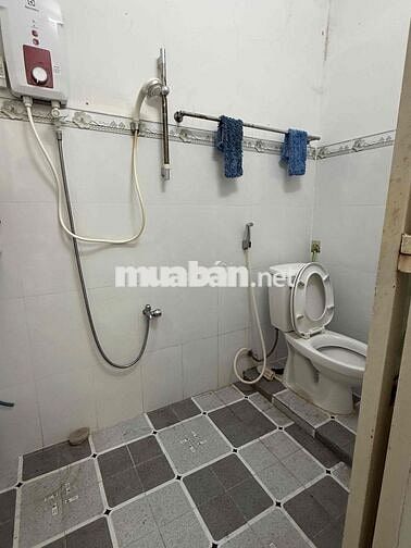 BÁN NHÀ CẤP 4 TRỤC CHÍNH KHU VƯỢT LŨ PHƯỜNG 8 TP VĨNH LONG