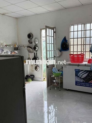 BÁN NHÀ CẤP 4 TRỤC CHÍNH KHU VƯỢT LŨ PHƯỜNG 8 TP VĨNH LONG