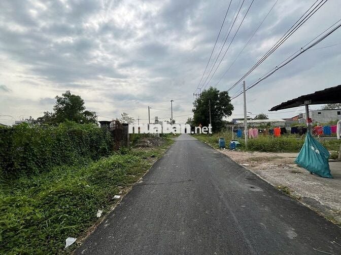 Bán lỗ lô 218m2 giá 850tr, Đ. Đặng Văn Trước gần ngã tư An Bình, SHR
