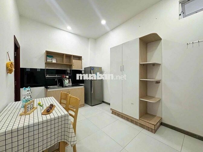 1 Phòng Ngủ Tách Bếp Full Nội Thất ngay Đại Học Văn Hiến -Khu Bàu Cát
