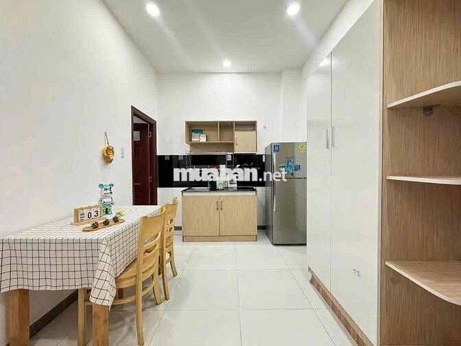 1 Phòng Ngủ Tách Bếp Full Nội Thất ngay Đại Học Văn Hiến -Khu Bàu Cát