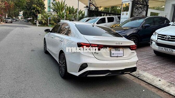 KIA K3 Luxury 2024 1.6 AT 44.000km xe gia đình