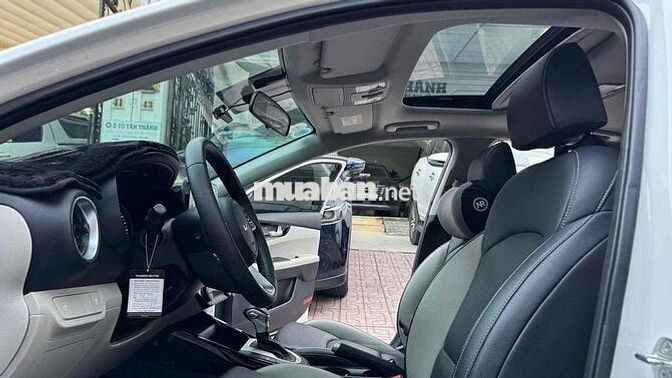 KIA K3 Luxury 2024 1.6 AT 44.000km xe gia đình