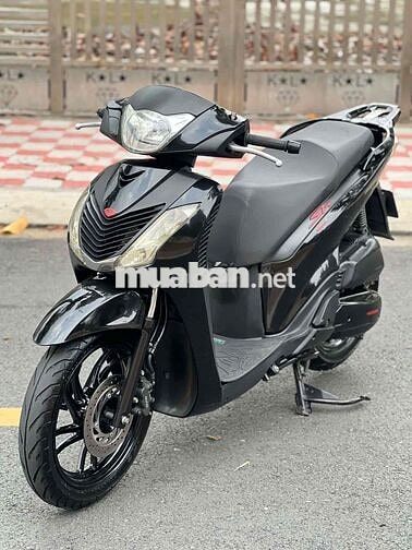 Honda  SH  2016 màu đen mới len ken 96 %