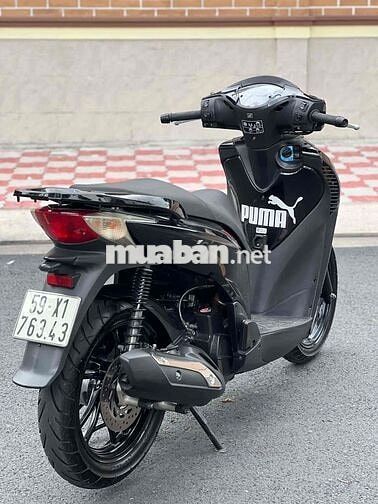 Honda  SH  2016 màu đen mới len ken 96 %