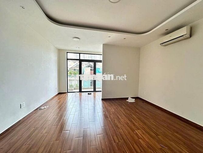 NHÀ ĐƯỜNG HUỲNH VĂN BÁNH DIỆN TÍCH: 5X19M HẦM TRỆT 3 LẦU CHO THUÊ