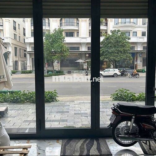 CHO THUÊ SHOPHOUSE KHU ĐÔ THỊ VẠN PHÚC, DT 120M , MỚI 100%
