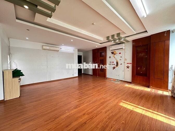 Văn phòng 50m2, tại Nguyễn Trãi - Thanh Xuân giá chỉ 6 triệu/th
