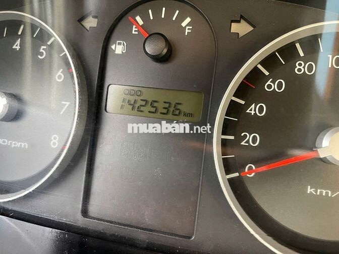 Hyundai Getz Hatchback 5 cửa Bạc