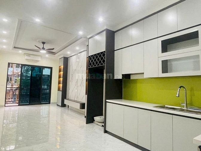 HỒ TÙNG MẬU -NHÀ PHÂN LÔ - Ô TÔ TRÁNH – VỪA Ở VỪA KINH DOANH 