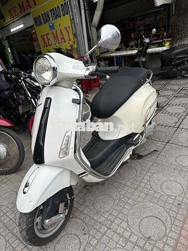 Piaggio Vespa 2014 Trắng