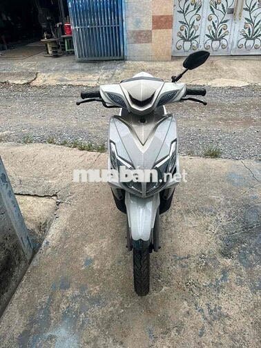 Xe Luvias Fi đời 2015