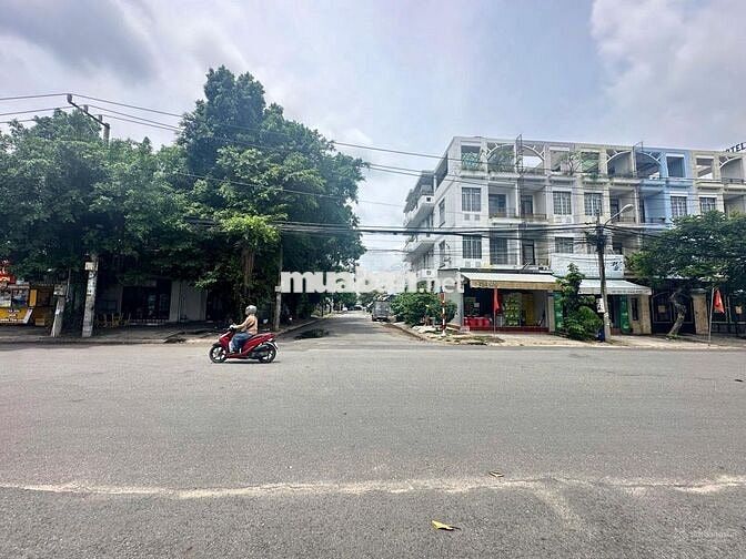 Trọ An Thạnh Đang Cho Thuê 2kiot 10 phòng,diện tích 300m2/800tr,SHR
