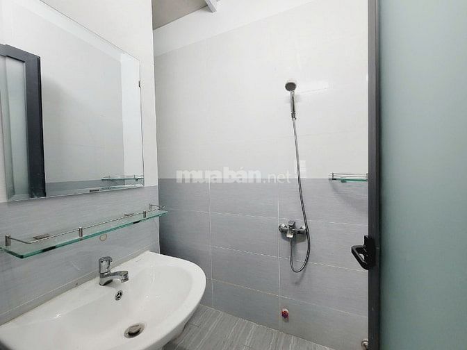 Cho Thuê phòng 2tr5-3tr Full gạch men sạch sẽ thoáng mát 