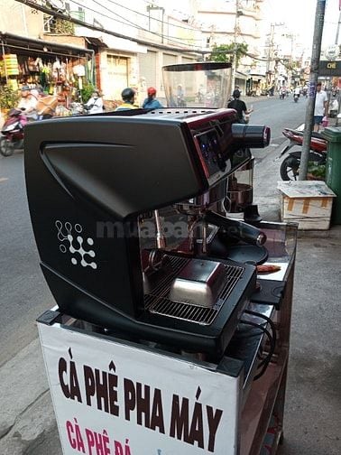 DO CHĂM CON NHỎ NÊN EM CẦN SANG LẠI QUÁN NƯỚC 