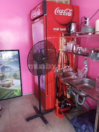 DO CHĂM CON NHỎ NÊN EM CẦN SANG LẠI QUÁN NƯỚC 