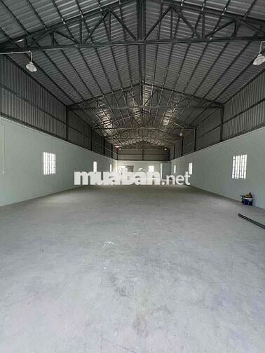cho thuê nhà cưởng 220m2 mới  xây chưa sử dụng