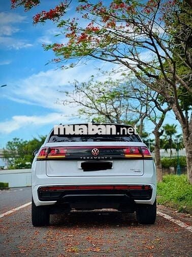 Volkswagen Teramont X 2023 Trắng