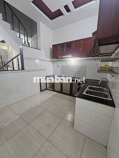 Cho thuê nhà nguyên căn giá rẻ hẻm phường Tân Chánh hiệp quận 12