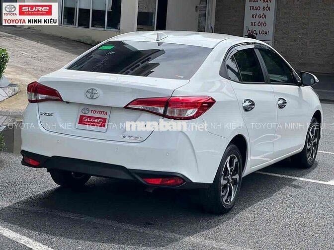 Toyota Vios 2023 1.5G 35.000 km Trắng