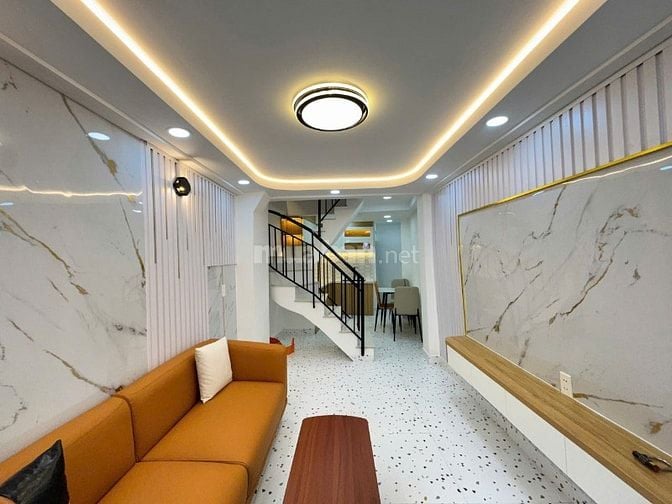 Bán nhà đẹp lung linh, hẻm 4m, 3 tầng đúc thật, Xô Viết Nghệ Tĩnh, BT