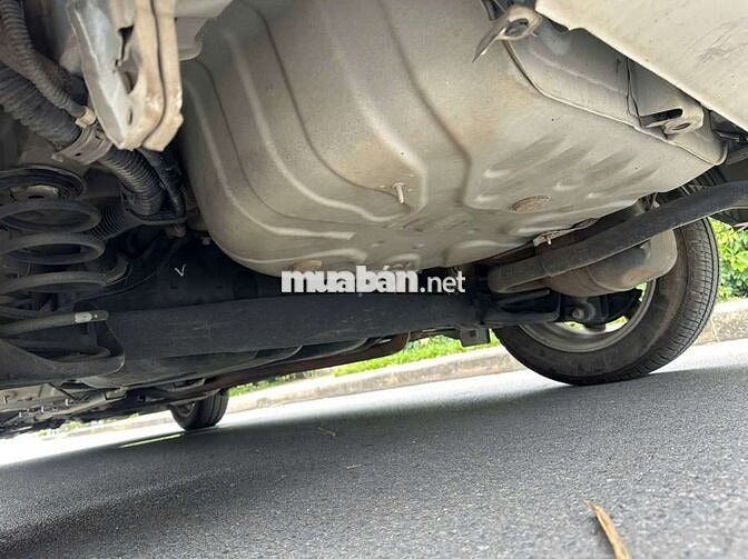 Toyota Yaris 1.5G 2014 Trắng 3,5 van