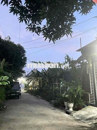 VỀ QUÊ CẦN BÁN CĂN NHÀ CẤP 4 TÂM HUYẾT TẠI BẾN CÁT BÌNH DƯƠNG