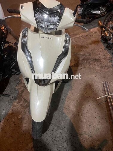 Honda Lead 2021 Trắng kem 13322 km
