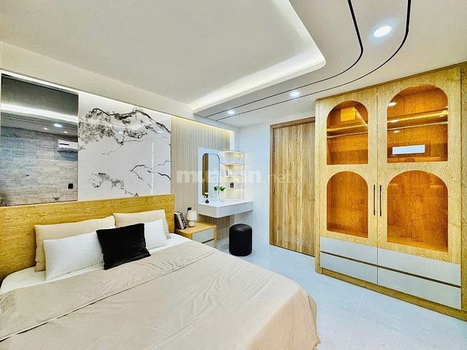 4 TỶ 850 - XÂY MỚI- THANG MÁY GẦN LOTTE MART - Đường Nguyễn Văn Dung 