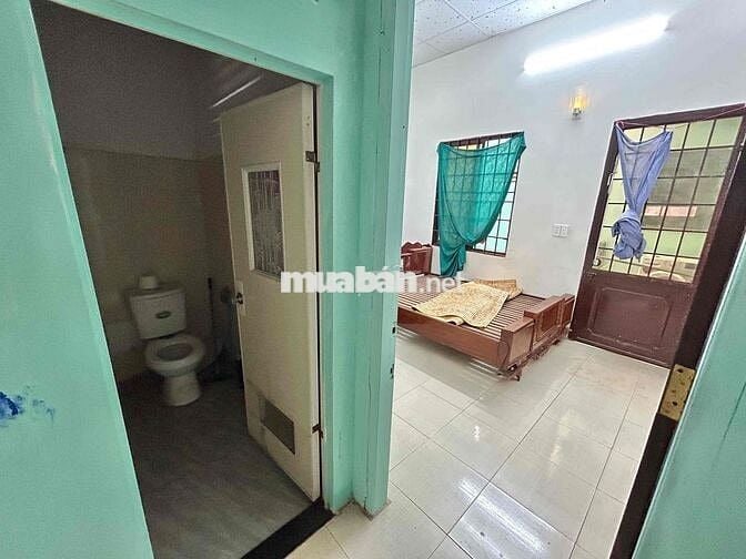 CHÍNH CHỦ CHO THUÊ NHÀ NGUYÊN CĂN, MỘT TRỆT MỘT MÊ LỬNG KIÊN CỐ HẺM MA