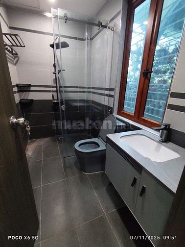 BÁN NHÀ DÒNG TIỀN ĐANG KINH DOANH 80tr/tháng, MẶT PHỐ LONG BIÊN, 26 tỷ