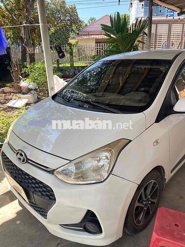 Hyundai i10 2016 Trắng