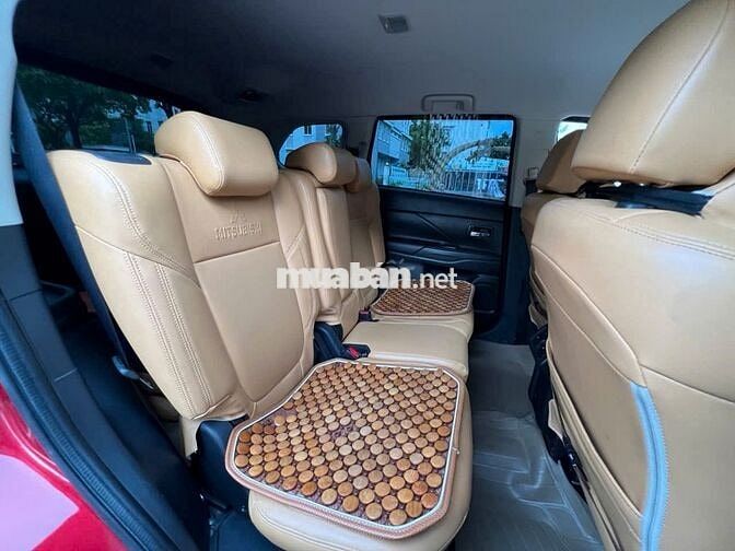 Mitsubishi Outlander CVT 2022 Đỏ 54.400 km