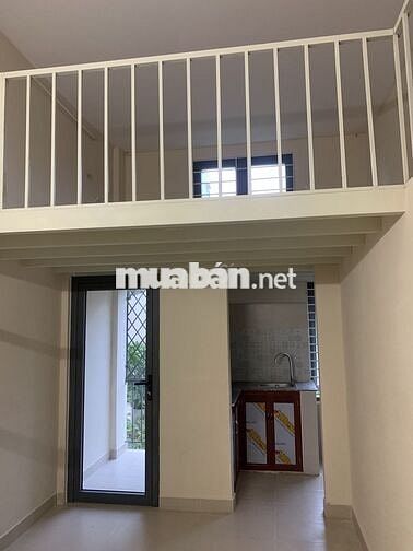 Phòng trọ cao cấp xây cạnh bờ sông